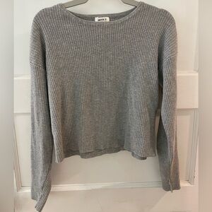 FOREVER 21 Light Heather Gray Ribbed Long Sleeve Sweater Size 8-10 (girls)